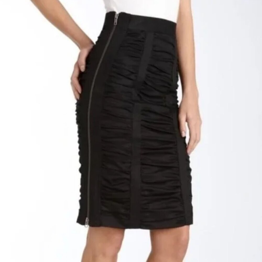 Nanette Lepore double side zipper over the knee Skirt size 4 ( 312)
